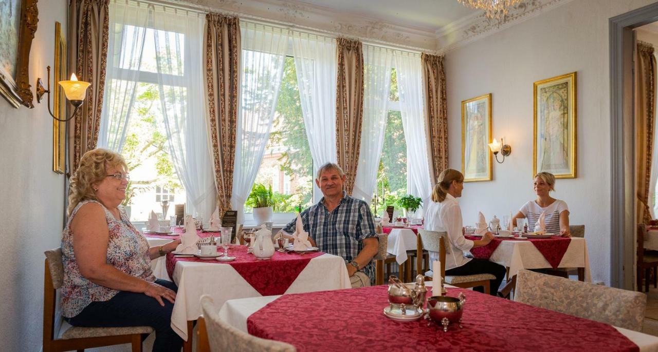 Hotel Seeufer Plön المظهر الخارجي الصورة